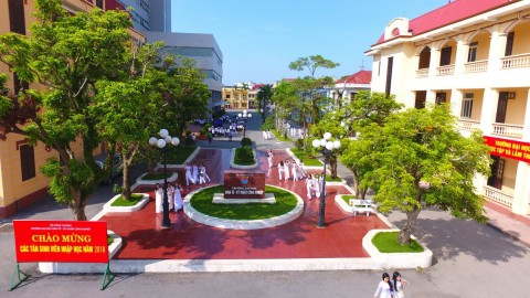 Trường Đại Học Kinh tế Kỹ Thuật Công nghiệp Hà Nội