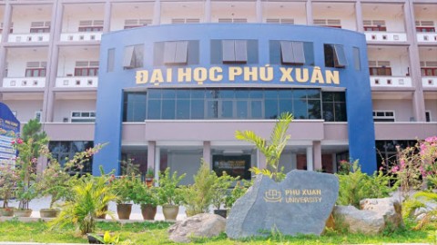 Trường Đại học Phú Xuân